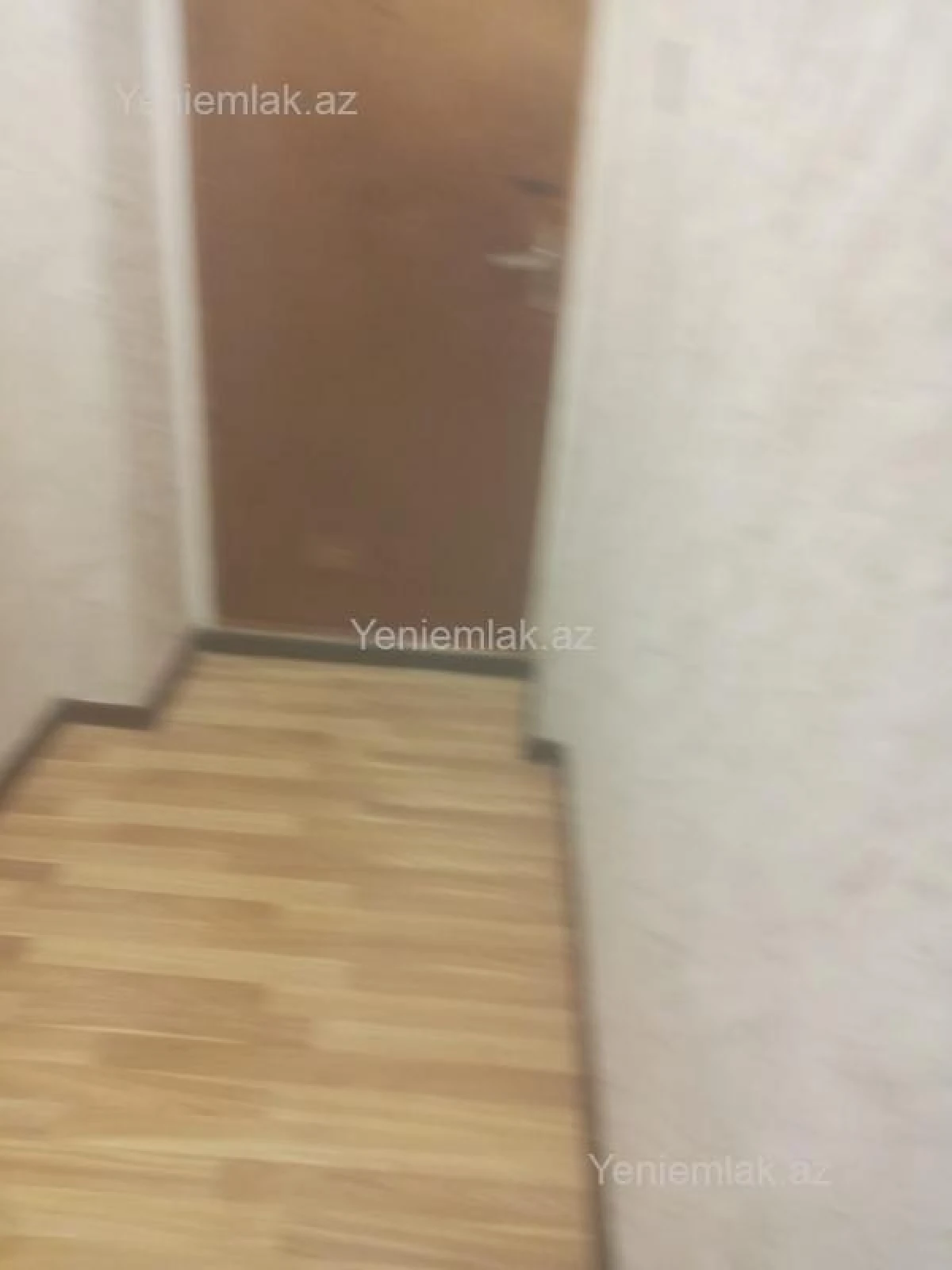 Satılır 3 otaqlı köhnə tikili 70 m²