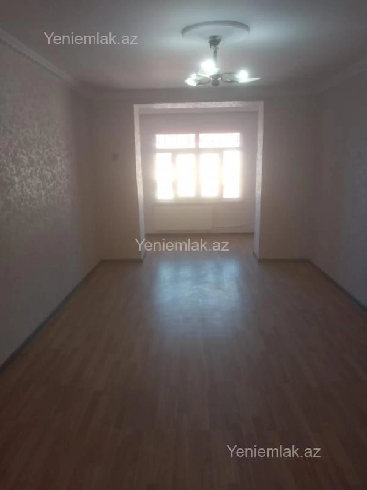 Satılır 3 otaqlı köhnə tikili 70 m²