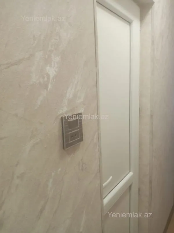 Satılır 3 otaqlı köhnə tikili 70 m²