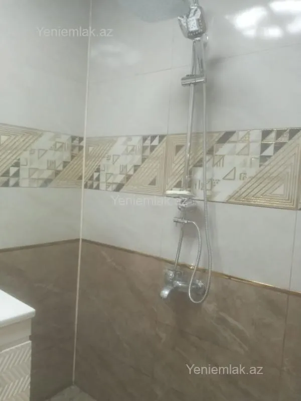 Satılır 3 otaqlı köhnə tikili 70 m²