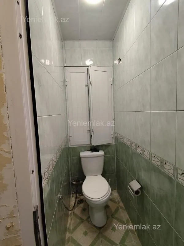 Satılır 4 otaqlı köhnə tikili 90 m²