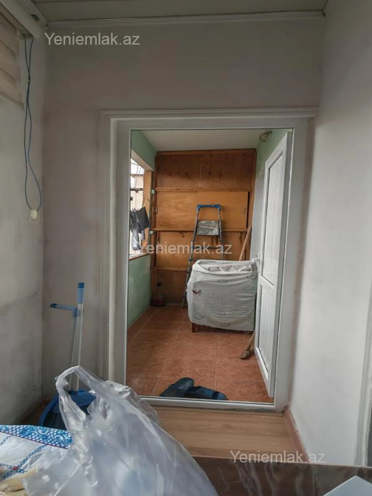 Satılır 3 otaqlı köhnə tikili 80 m²