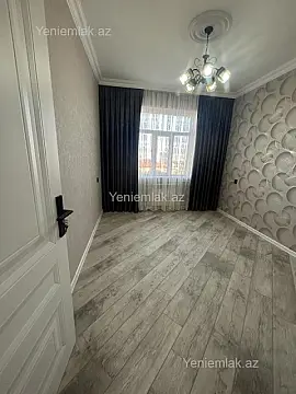 Satılır 2 otaqlı köhnə tikili 70 m²