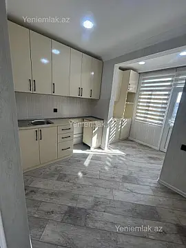 Satılır 2 otaqlı köhnə tikili 70 m²