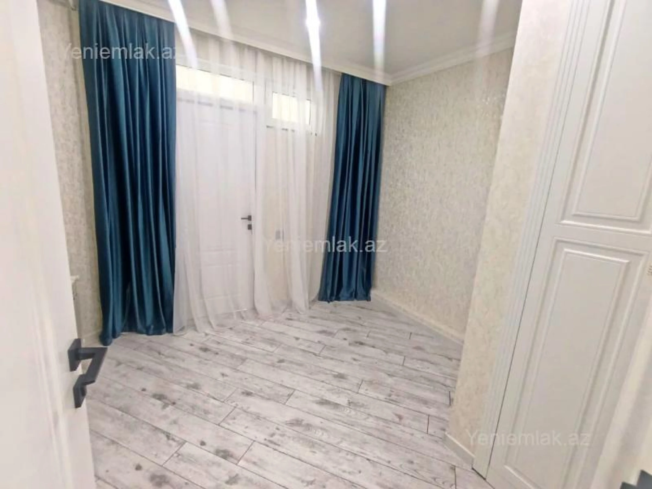 Satılır 3 otaqlı köhnə tikili 60 m²