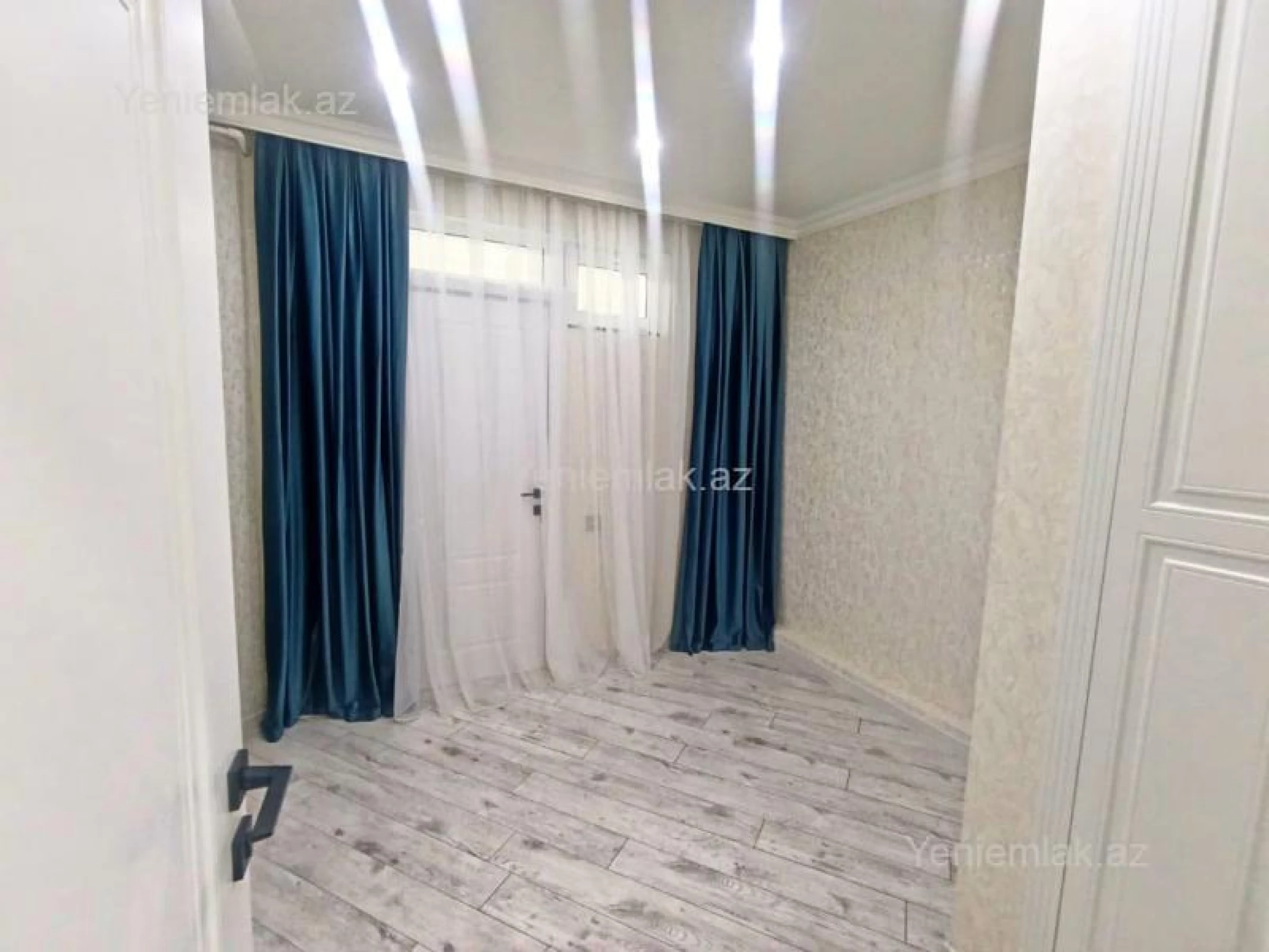 Satılır 3 otaqlı köhnə tikili 60 m²