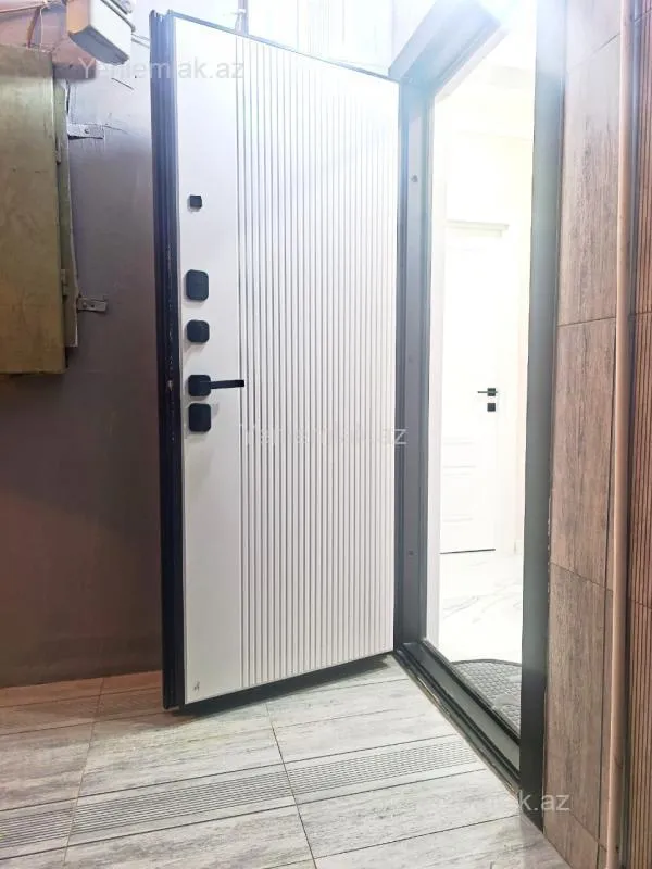 Satılır 3 otaqlı köhnə tikili 60 m²