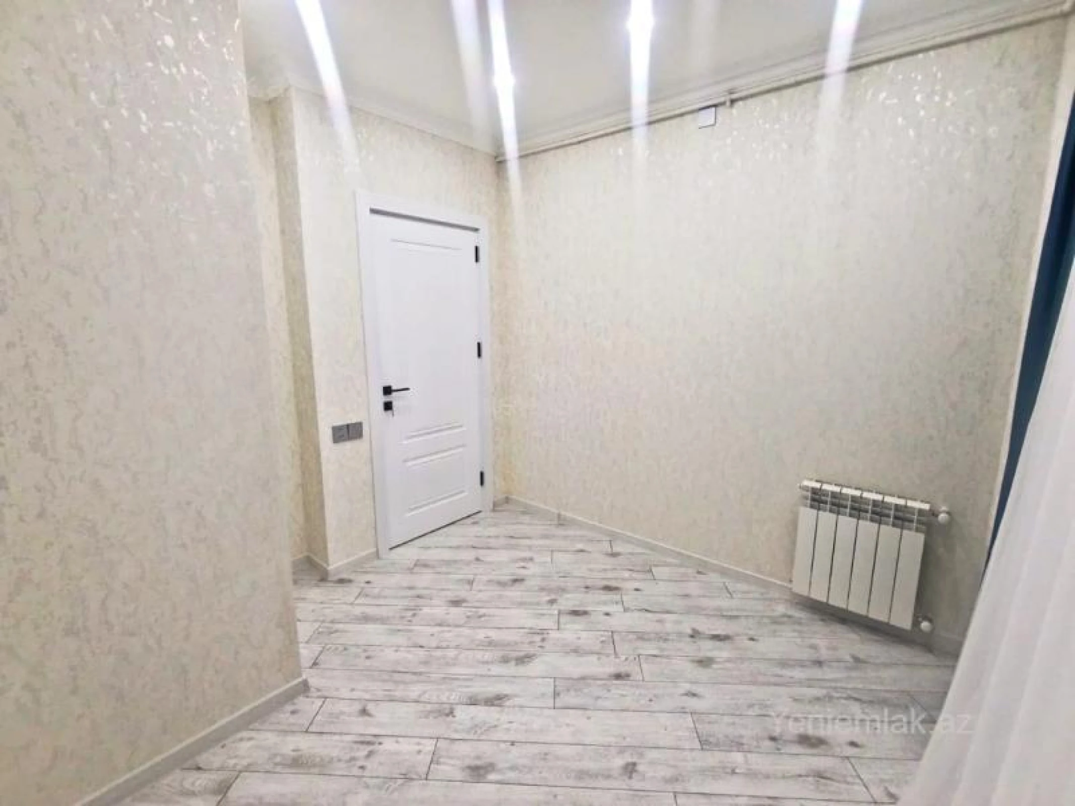 Satılır 3 otaqlı köhnə tikili 60 m²