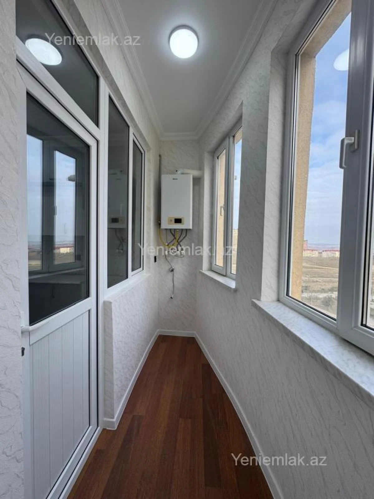 Satılır 3 otaqlı yeni tikili 92 m²