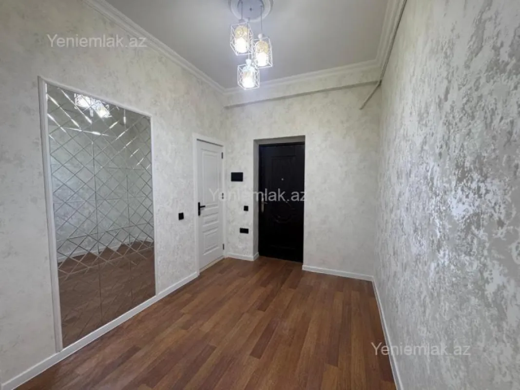 Satılır 3 otaqlı yeni tikili 92 m²