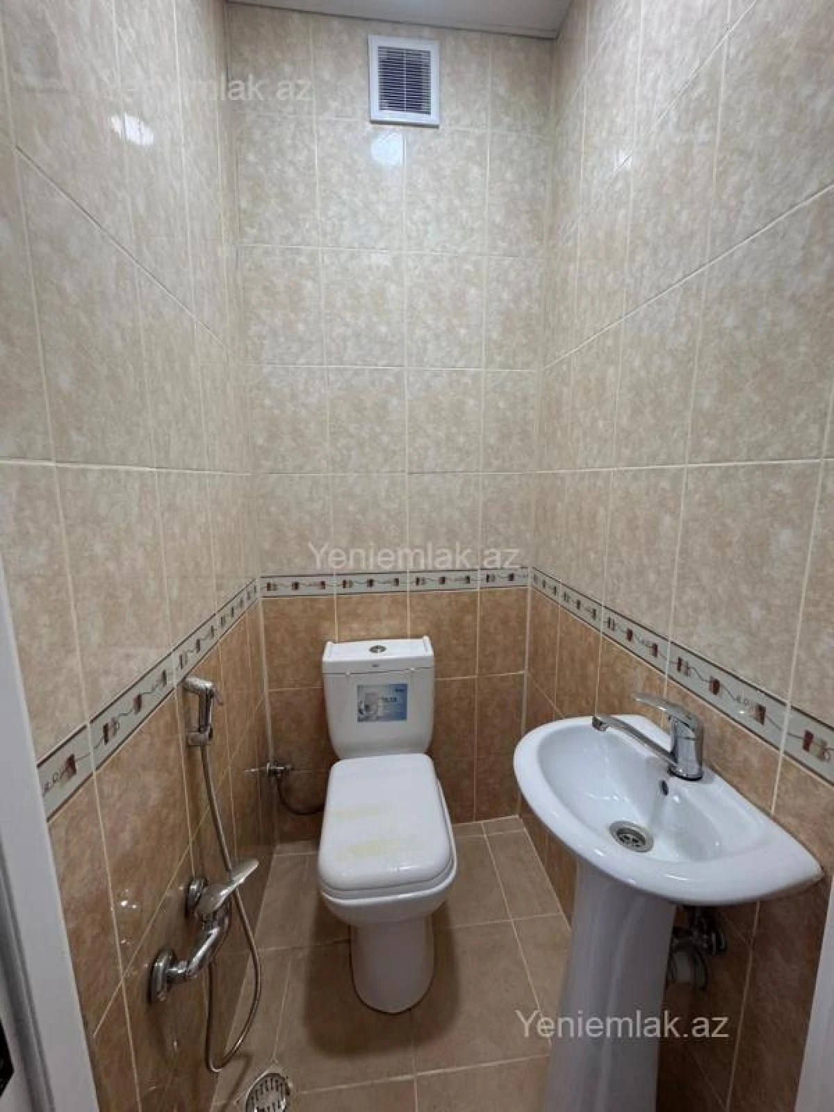 Satılır 3 otaqlı yeni tikili 92 m²