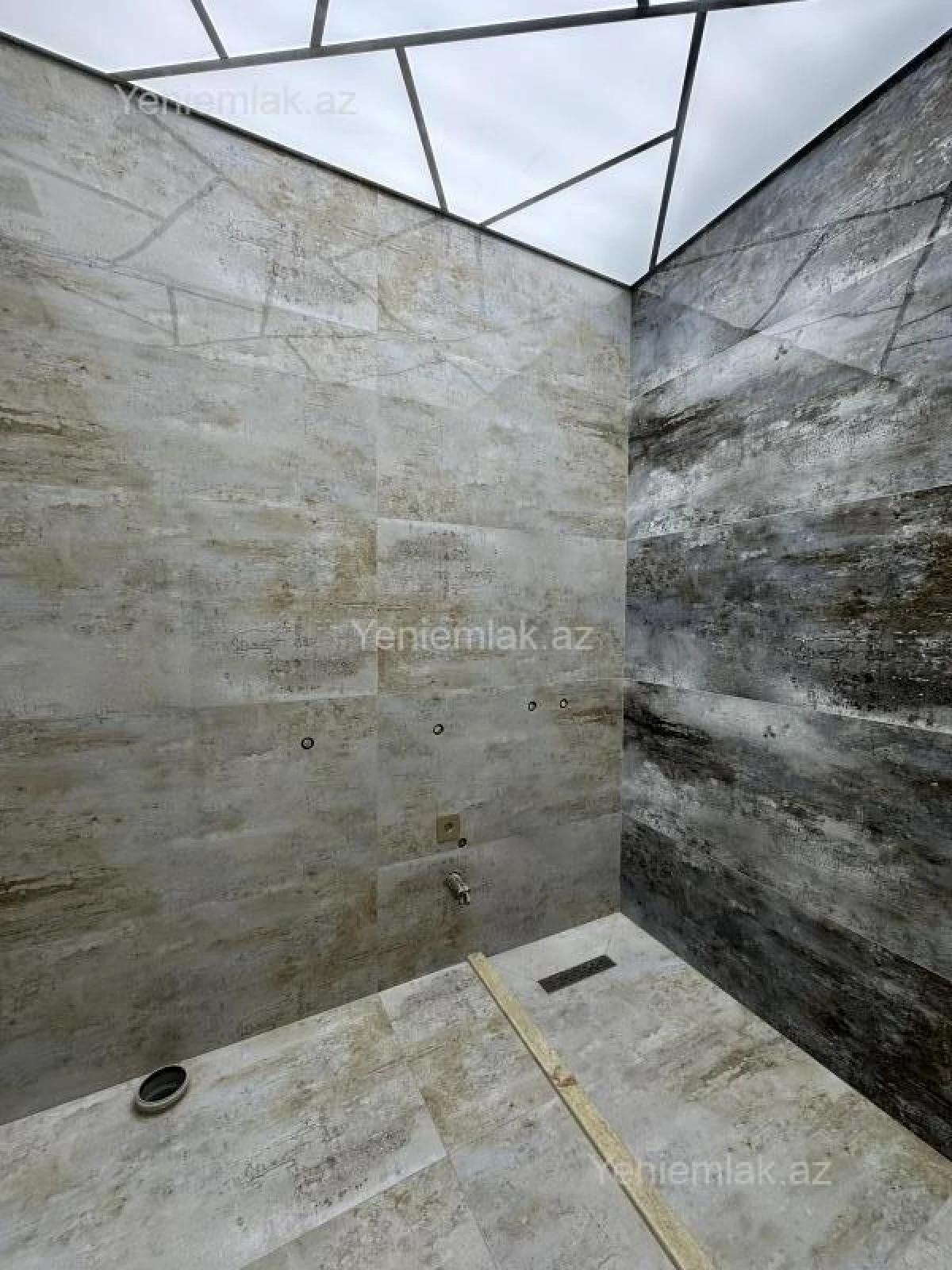 Satılır 3 otaqlı yeni tikili 107 m²