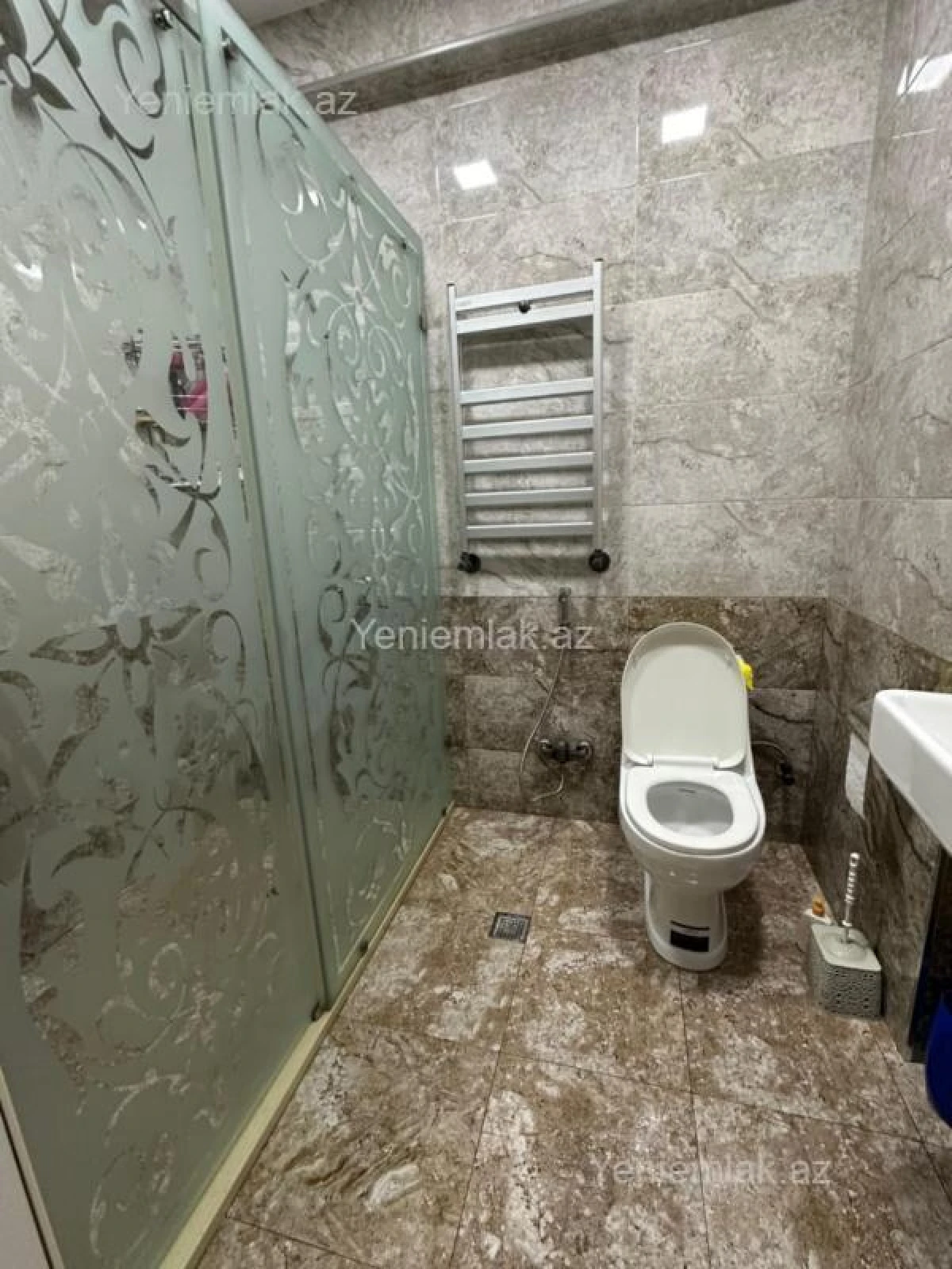 Satılır 3 otaqlı yeni tikili 83 m²