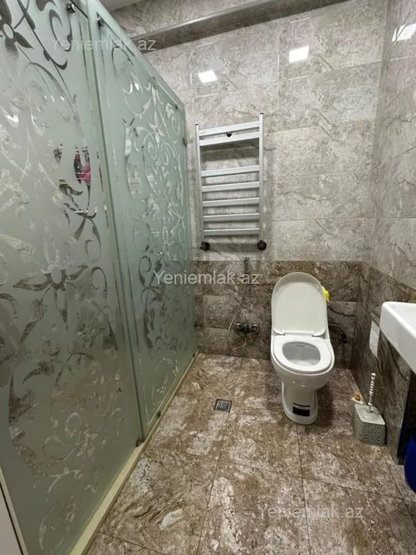 Satılır 3 otaqlı yeni tikili 83 m²