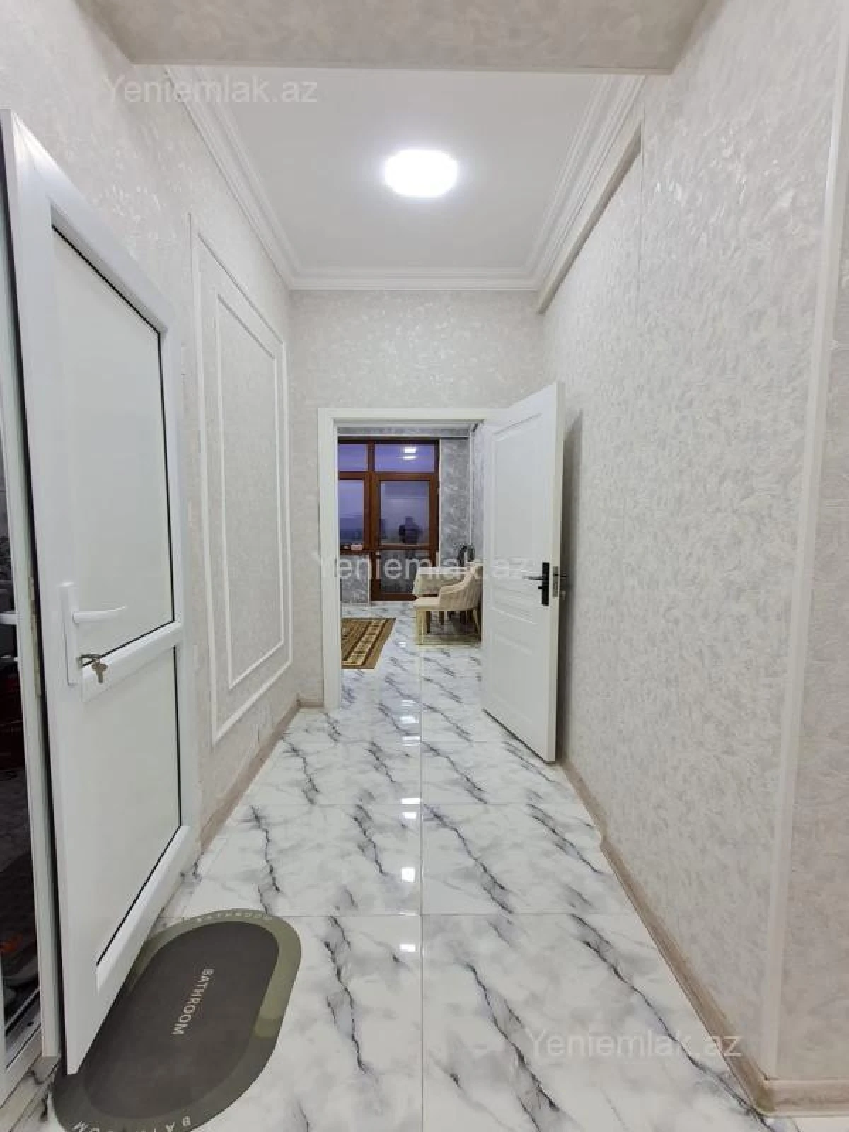 Satılır 3 otaqlı yeni tikili 92 m²