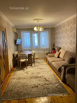 Satılır 2 otaqlı köhnə tikili 47 m² — Sumqayıt, 4-cü mikrorayon 2 otaq 47.00 m²