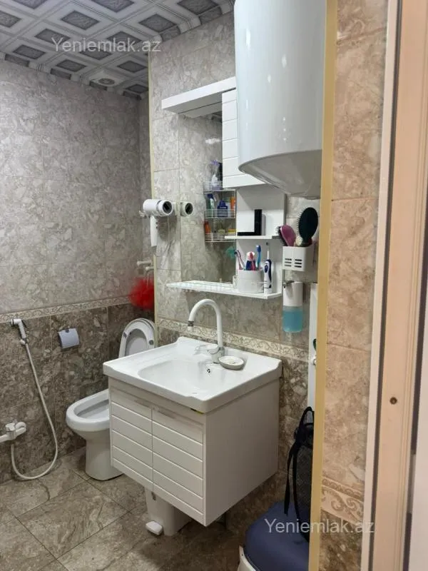 Satılır 2 otaqlı yeni tikili 78 m²