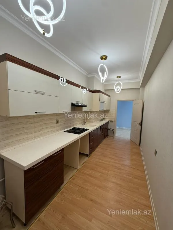 Satılır 2 otaqlı yeni tikili 86 m²