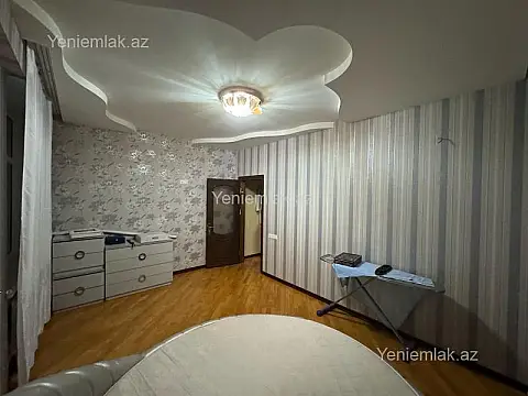 Satılır 3 otaqlı yeni tikili 120 m²