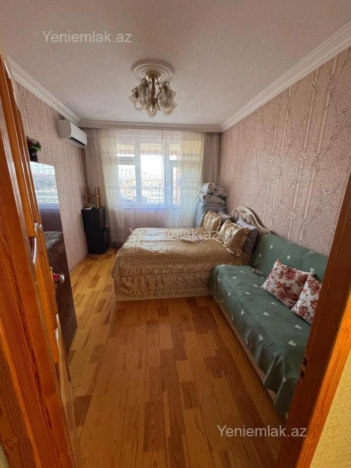 Satılır 2 otaqlı köhnə tikili 52 m²