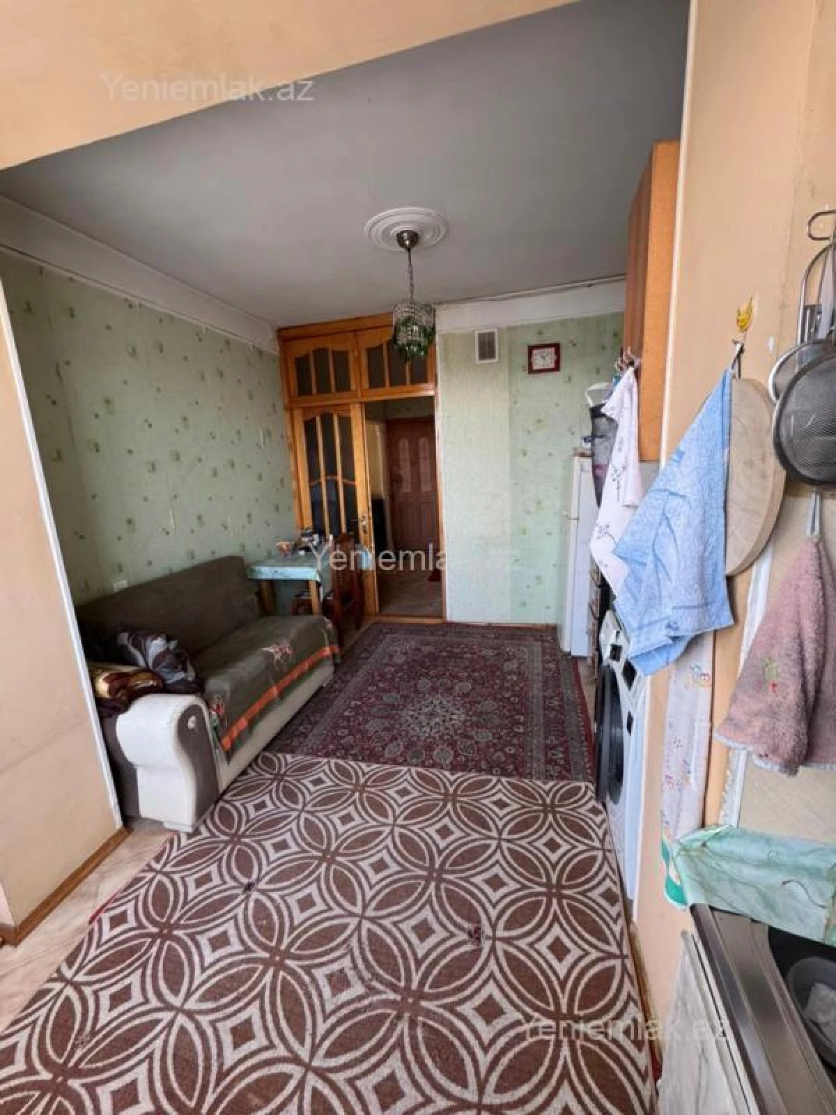 Satılır 2 otaqlı köhnə tikili 52 m²