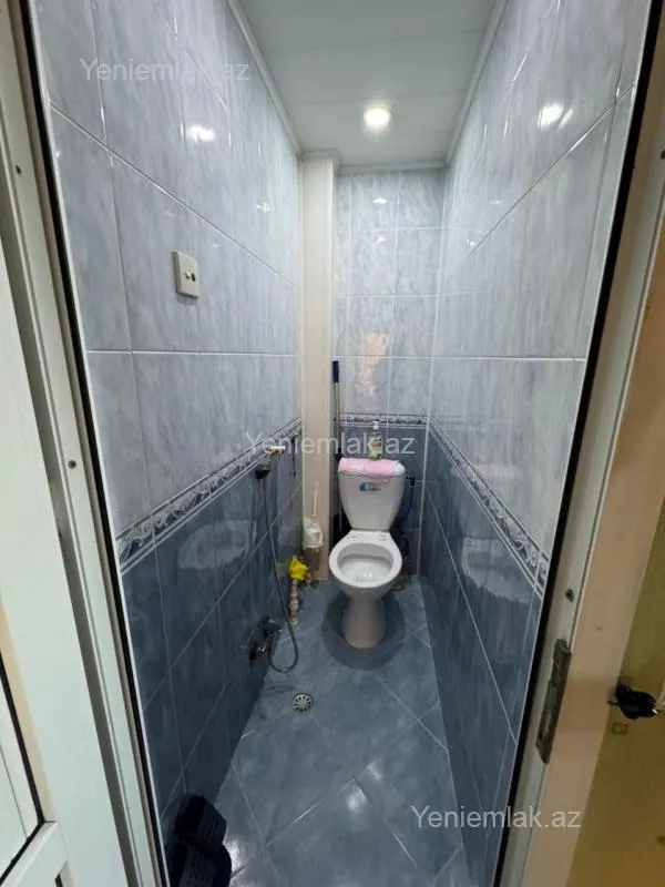 Satılır 2 otaqlı köhnə tikili 52 m²