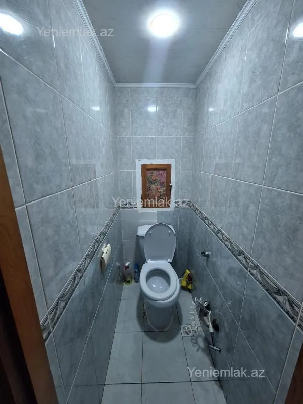 Satılır 2 otaqlı köhnə tikili 60 m²