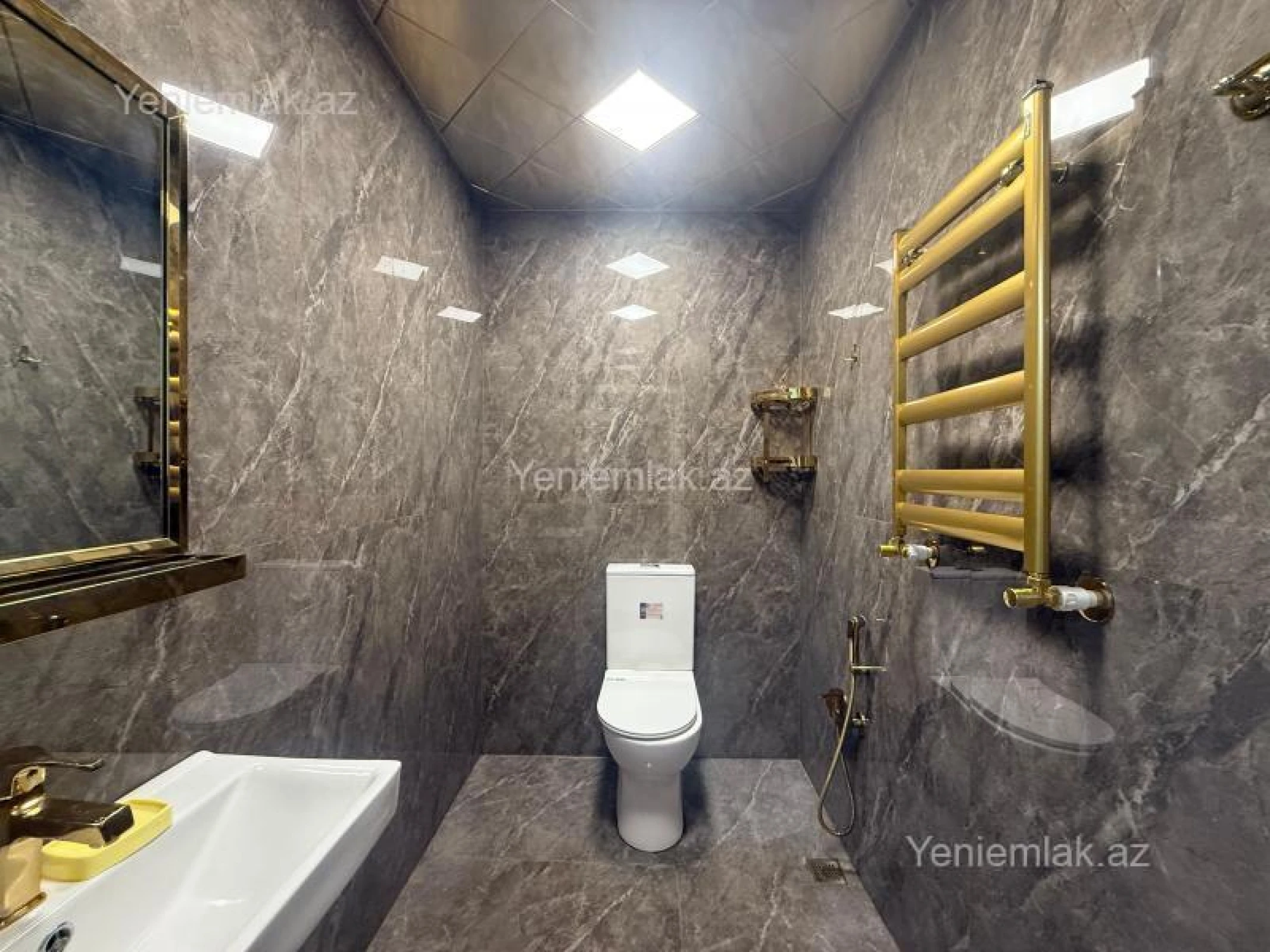 Satılır 3 otaqlı yeni tikili 93 m²