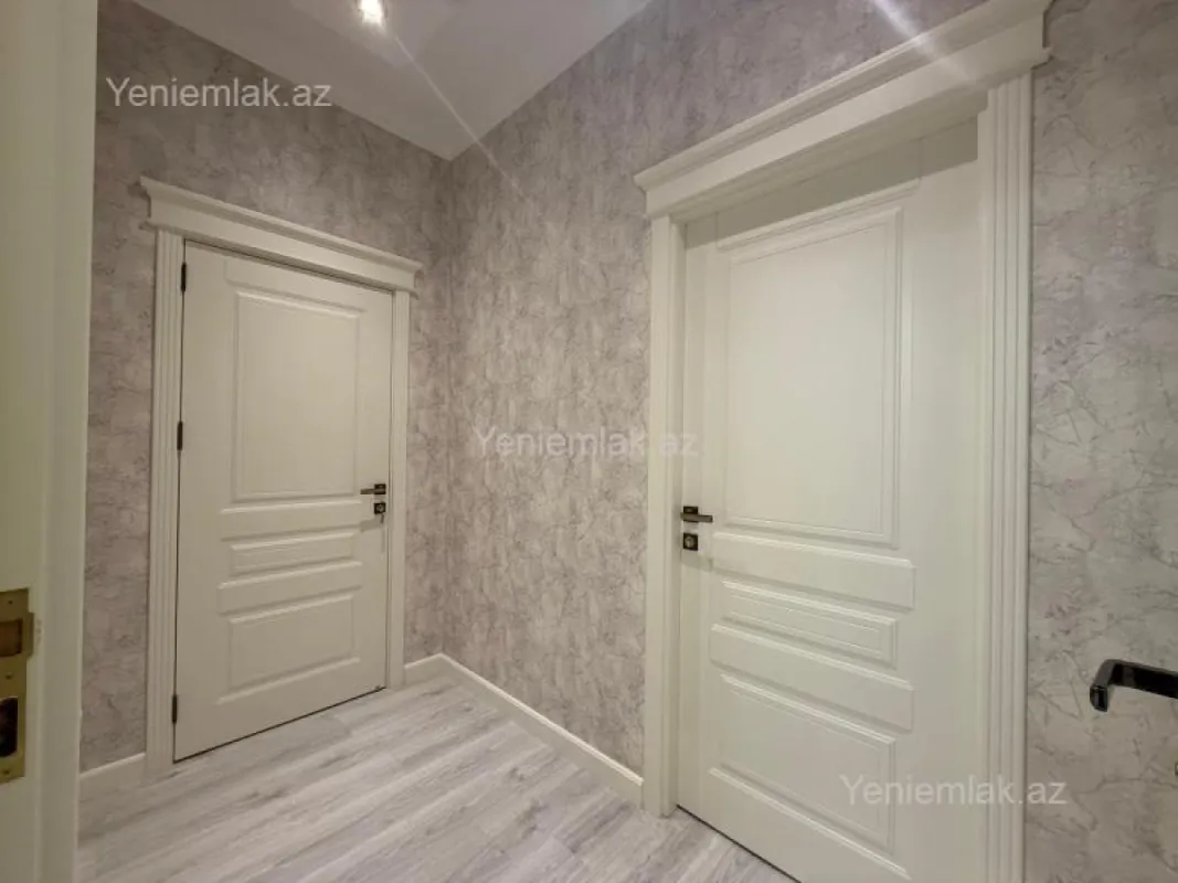 Satılır 3 otaqlı yeni tikili 93 m²