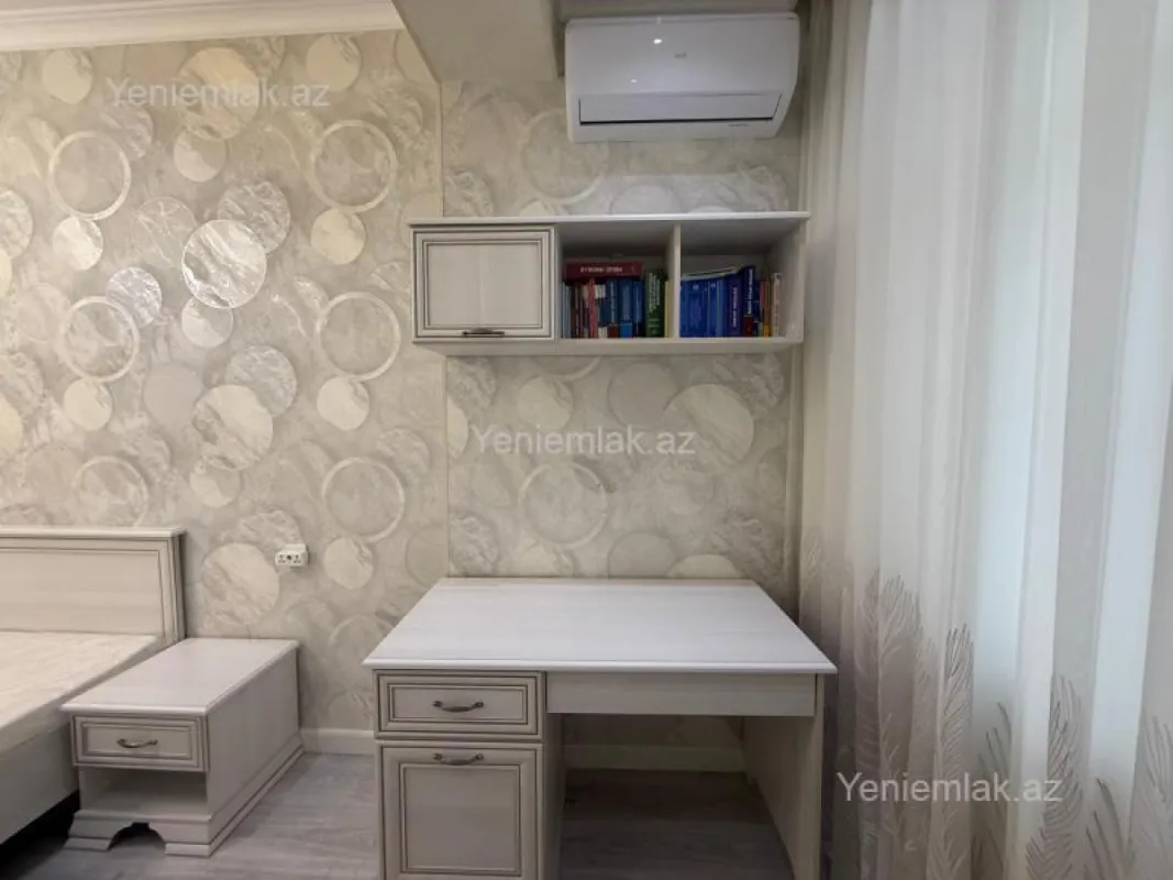 Satılır 3 otaqlı yeni tikili 93 m²