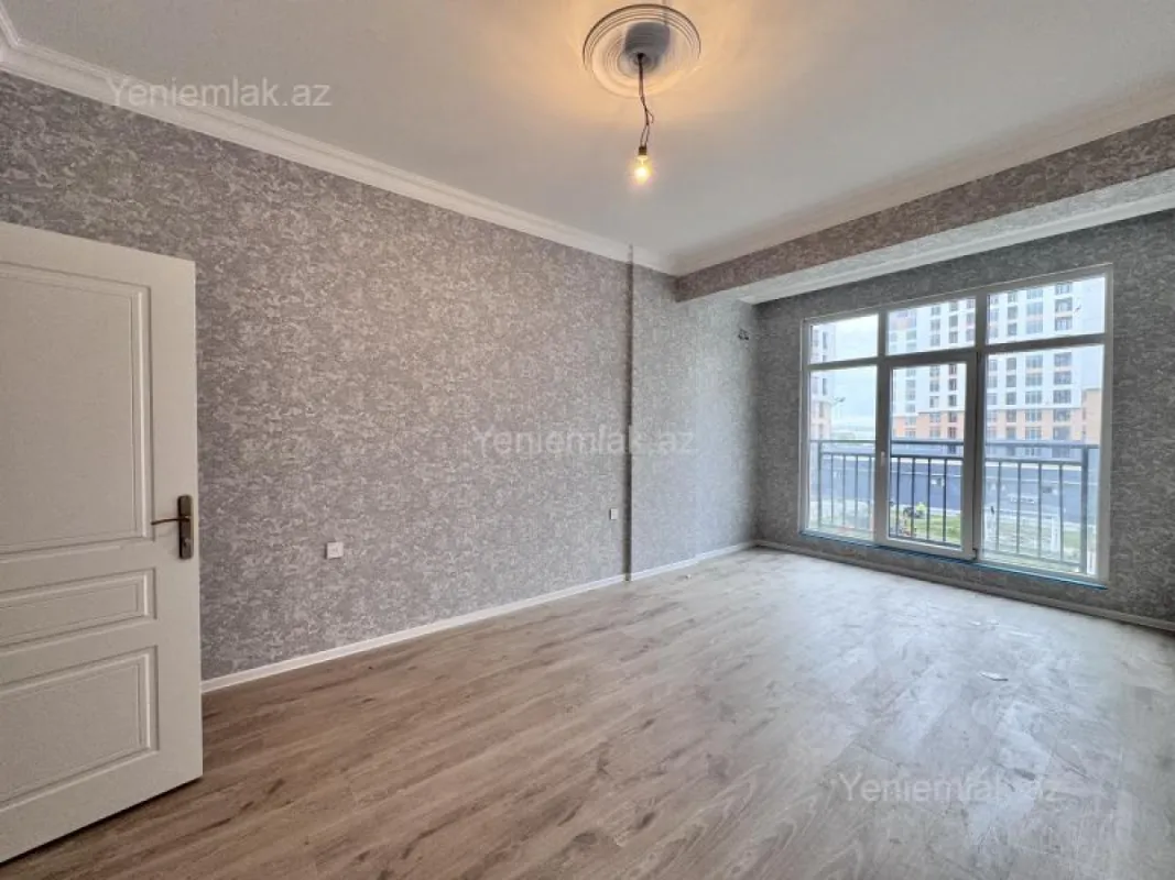 Satılır 3 otaqlı yeni tikili 101 m²