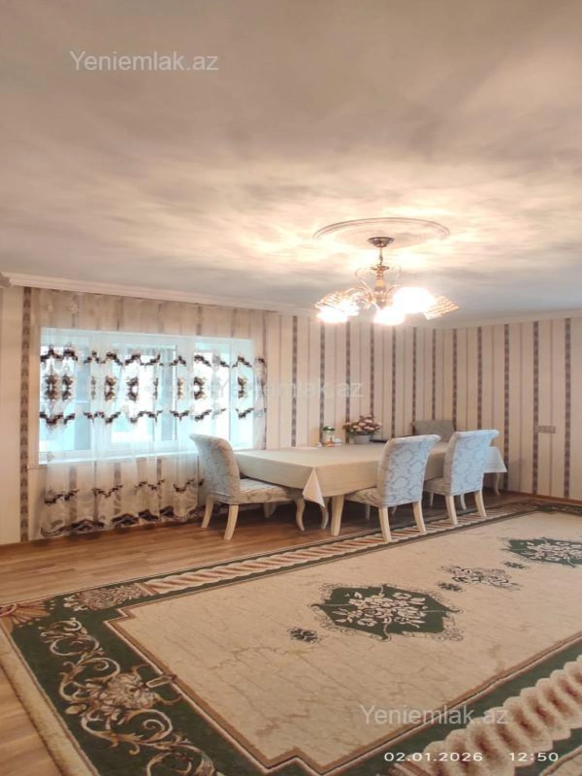 Satılır 2 otaqlı köhnə tikili 54 m²