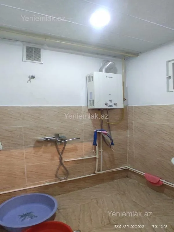 Satılır 2 otaqlı köhnə tikili 54 m²