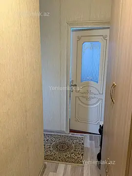 Satılır 2 otaqlı köhnə tikili 50 m²