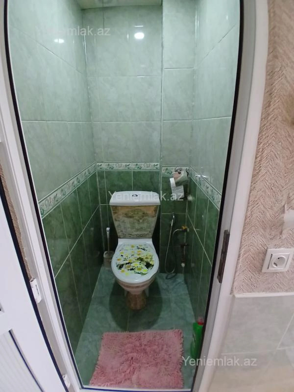 Satılır 4 otaqlı köhnə tikili 90 m²
