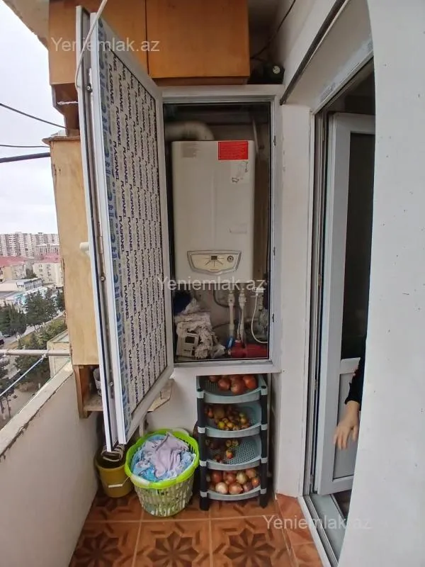 Satılır 4 otaqlı köhnə tikili 90 m²