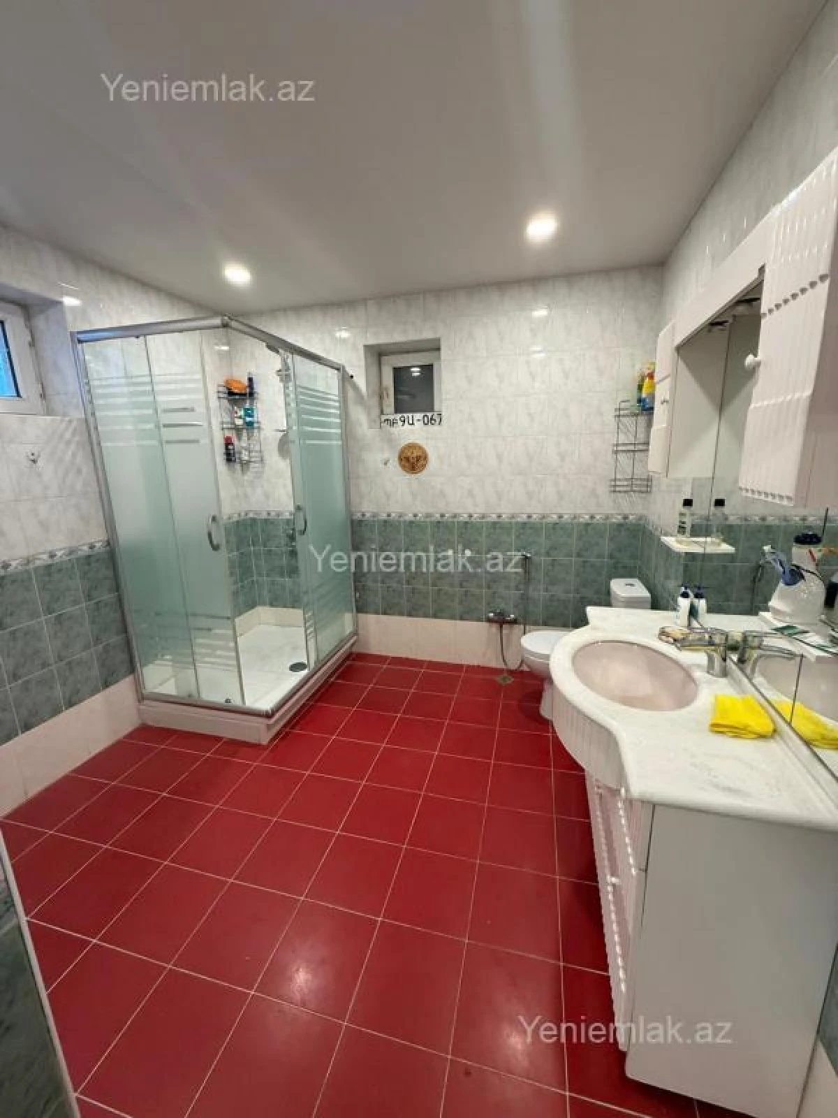 Satılır 5 otaqlı həyət evi 172 m²