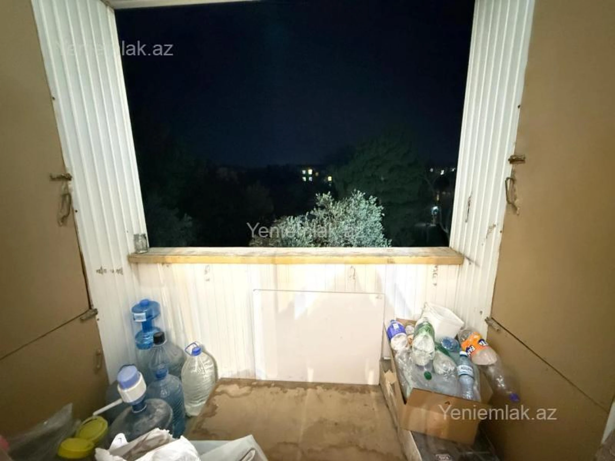 Satılır 2 otaqlı köhnə tikili 53 m²