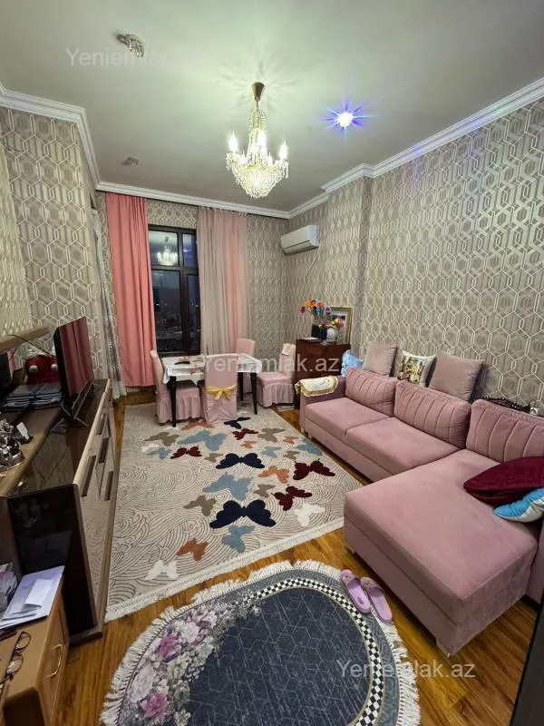 Satılır 2 otaqlı yeni tikili 50 m²