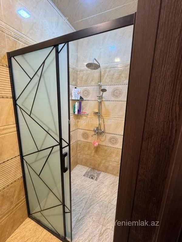 Satılır 2 otaqlı yeni tikili 50 m²