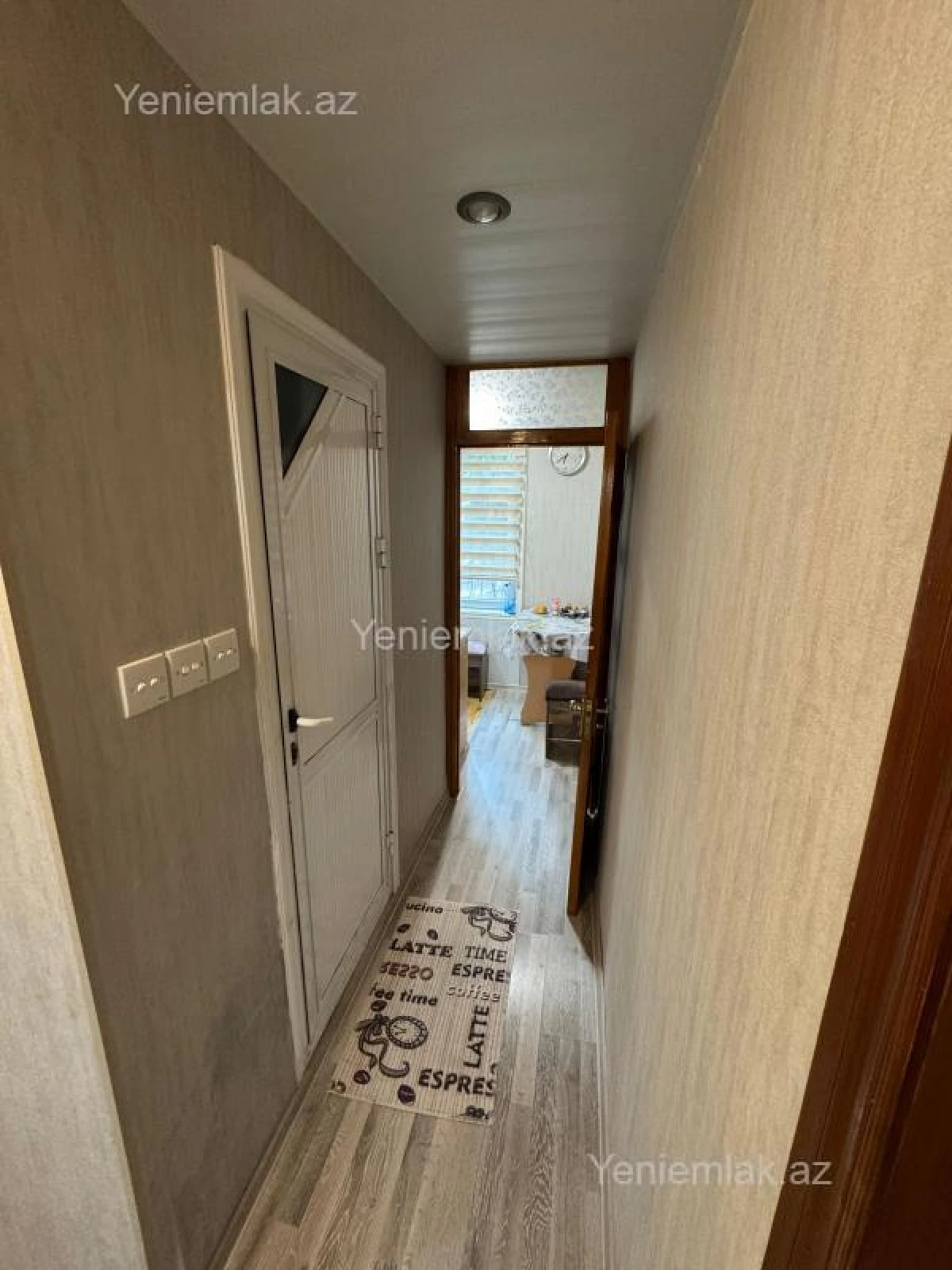 Satılır 3 otaqlı köhnə tikili 72 m²