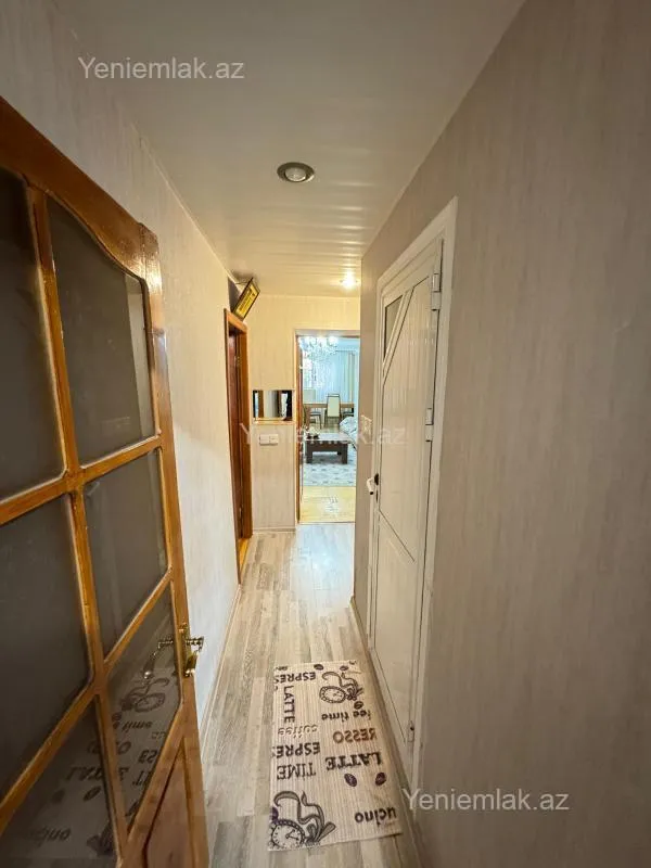 Satılır 3 otaqlı köhnə tikili 72 m²