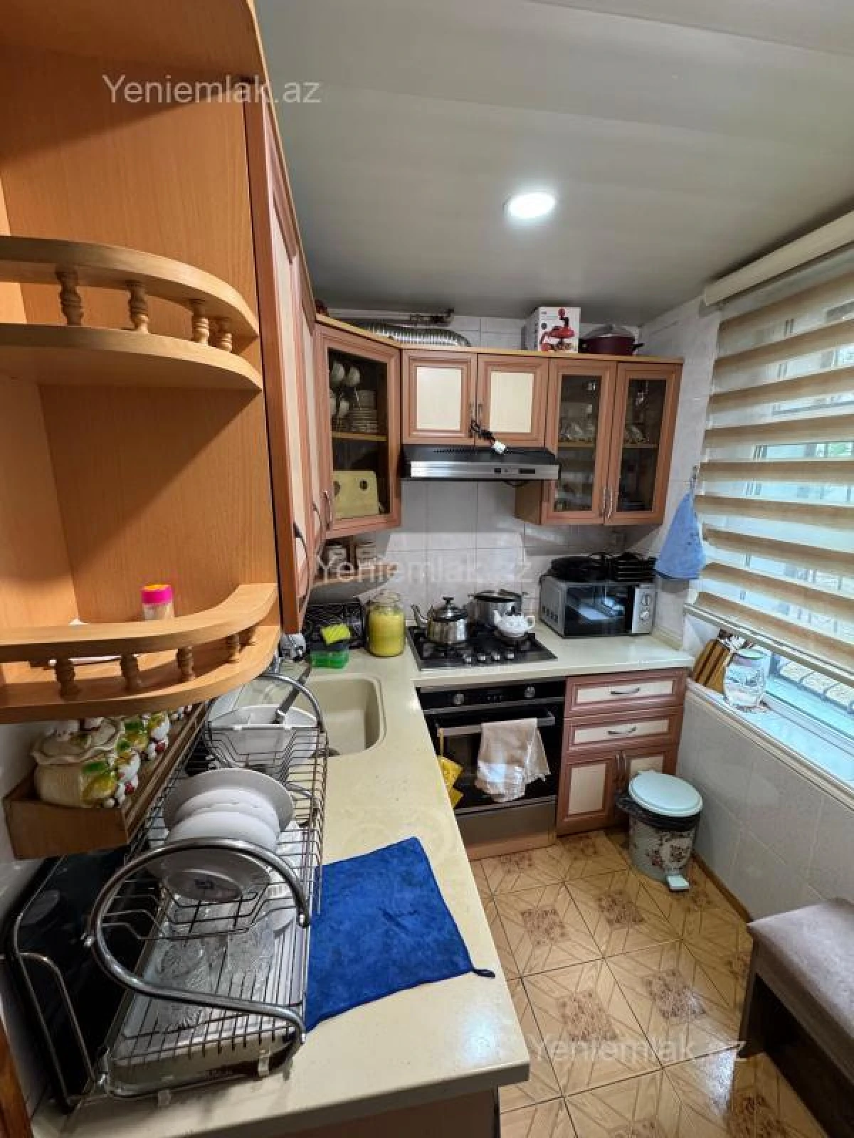 Satılır 3 otaqlı köhnə tikili 72 m²