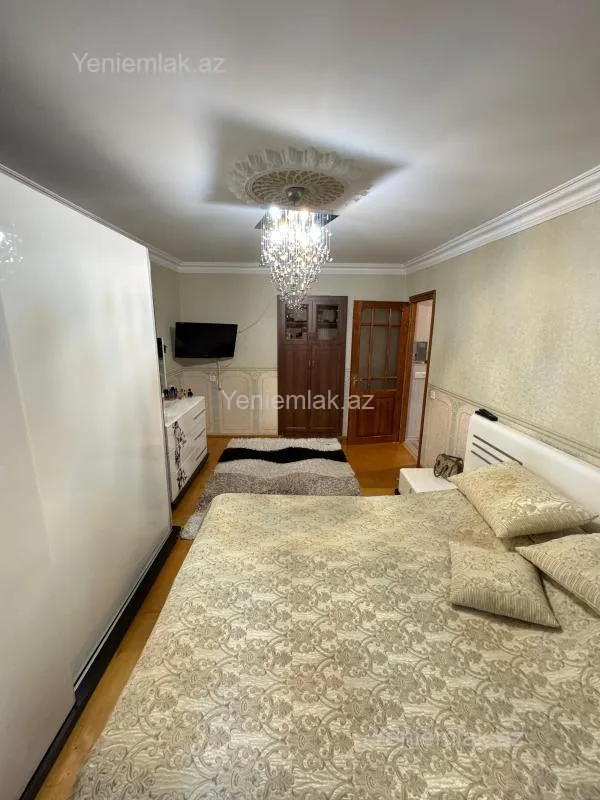 Satılır 3 otaqlı köhnə tikili 72 m²