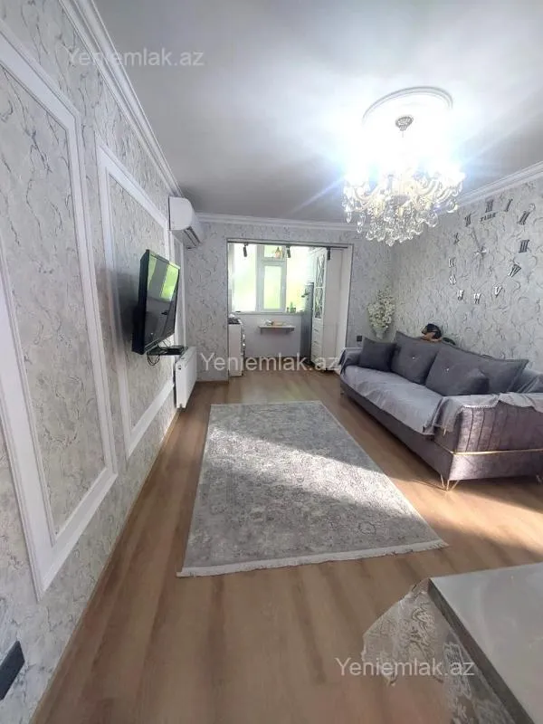 Satılır 3 otaqlı köhnə tikili 50 m²