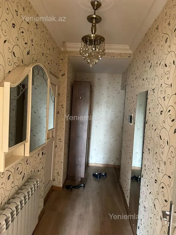 Satılır 2 otaqlı köhnə tikili 45 m²