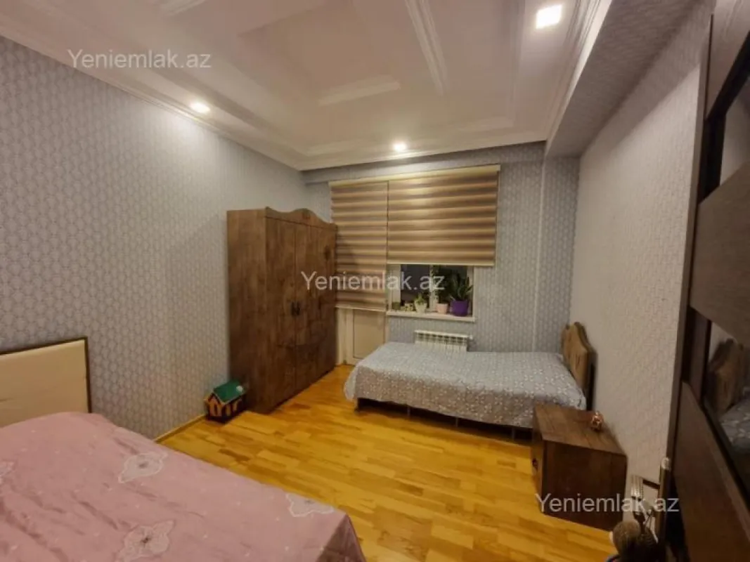 Satılır 3 otaqlı yeni tikili 141 m²