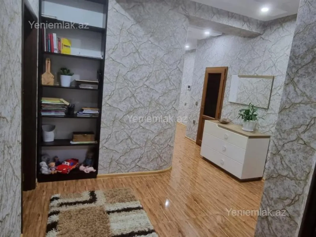 Satılır 3 otaqlı yeni tikili 141 m²