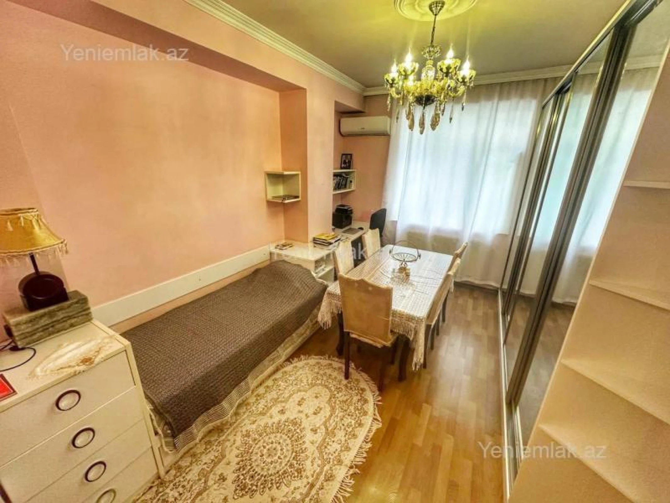 Satılır 3 otaqlı yeni tikili 115 m²