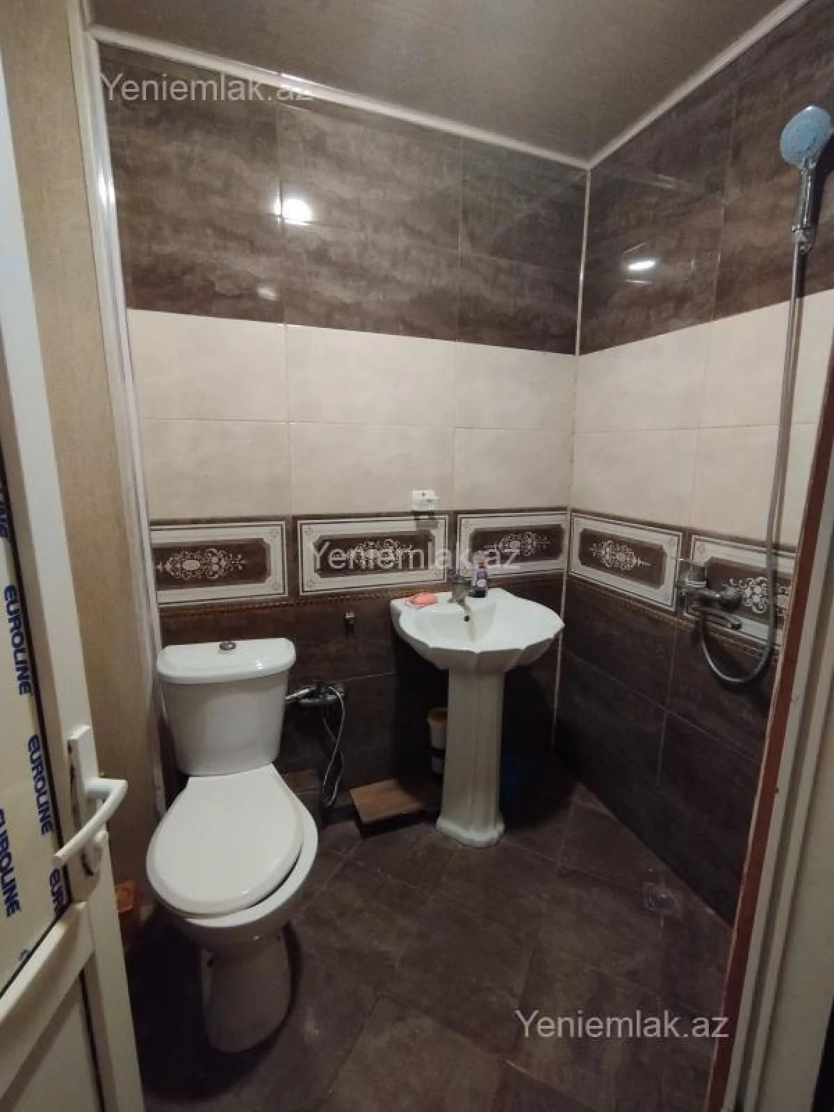 Satılır 2 otaqlı köhnə tikili 47 m²